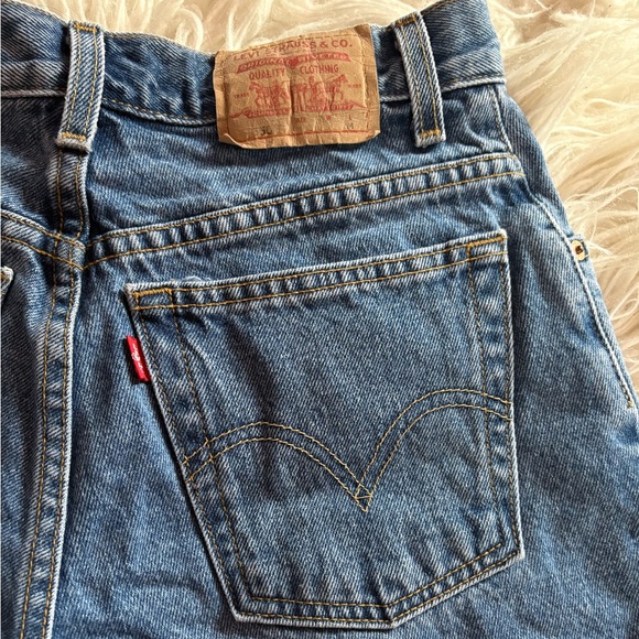 Levi’s 550 Relaxed Fit High Rise Denim Shorts Size 8 M - Picture 3 of 6